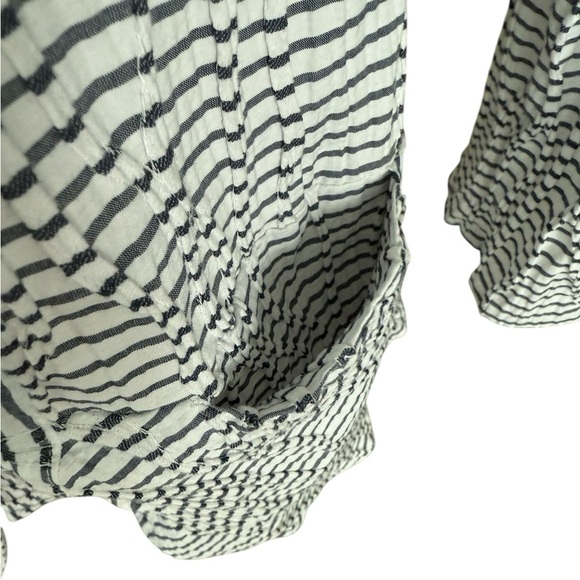 Linnea Women's Jacket White Stripped 3/4 Sleeve Textured Pocket Blazer Sz Medium - Picture 5 of 7